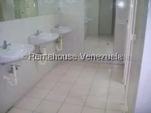 Oficina en Alquiler en 5 de Julio, Zulia - 13