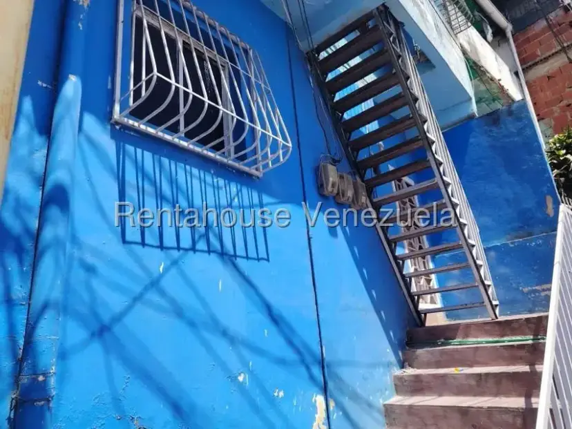 Casa (1 Nivel) en Alquiler en Catia, Distrito Metropolitano