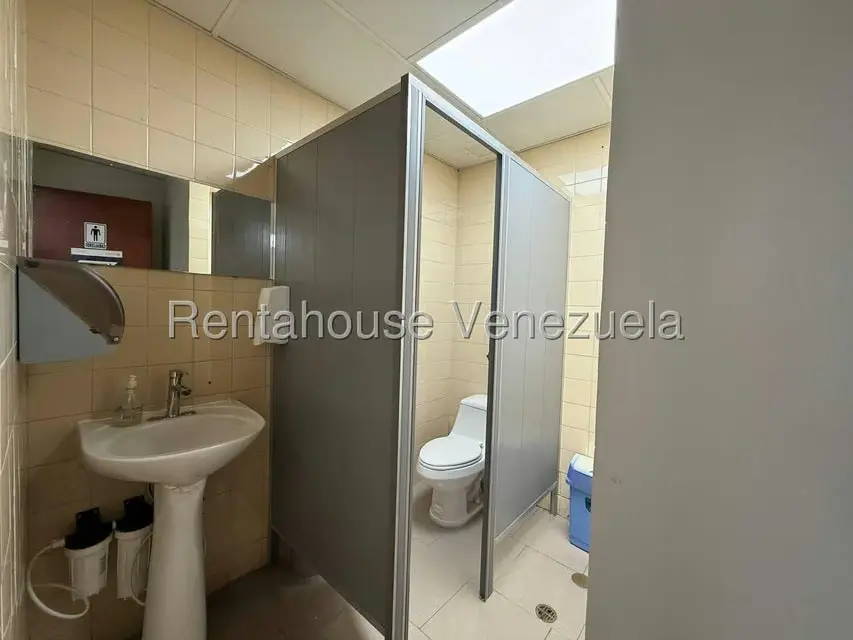 Oficina en Venta en El Rosal, Distrito Metropolitano - 16