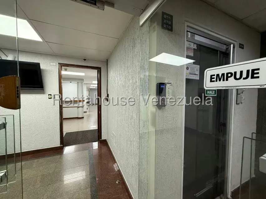 Oficina en Venta en El Rosal, Distrito Metropolitano - 3