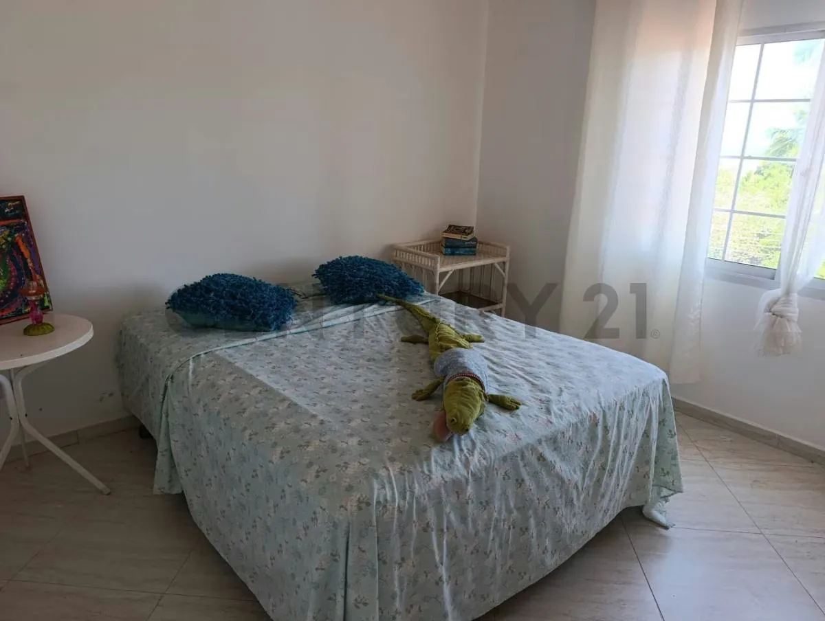 casa duplex con vista al mar en la mira, playa el agua, ideal para posada - 45