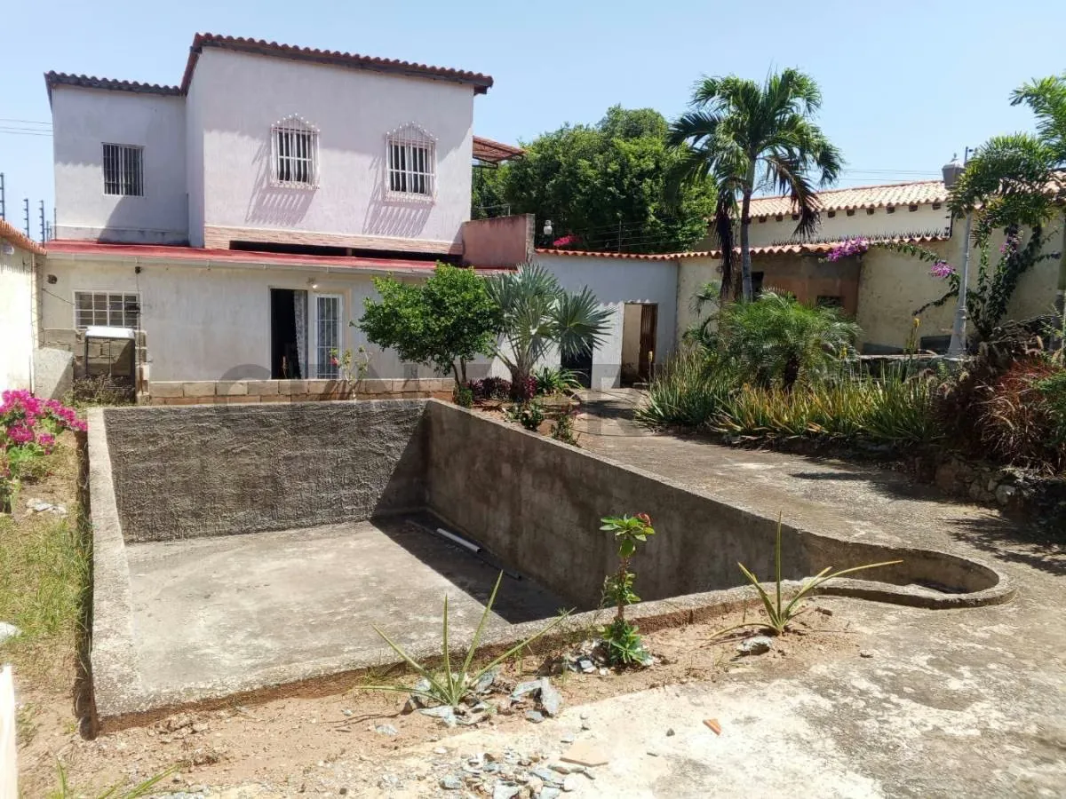 casa duplex con vista al mar en la mira, playa el agua, ideal para posada - 60