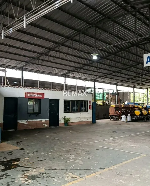 EN ALQUILER GALPÓN EN LA AV. ALIRIO UGARTE PELAYO. MATURÍN-MONAGAS - 4