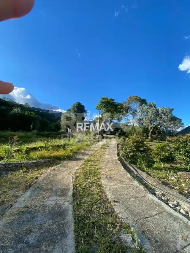 Casa con Finca en Venta - 5
