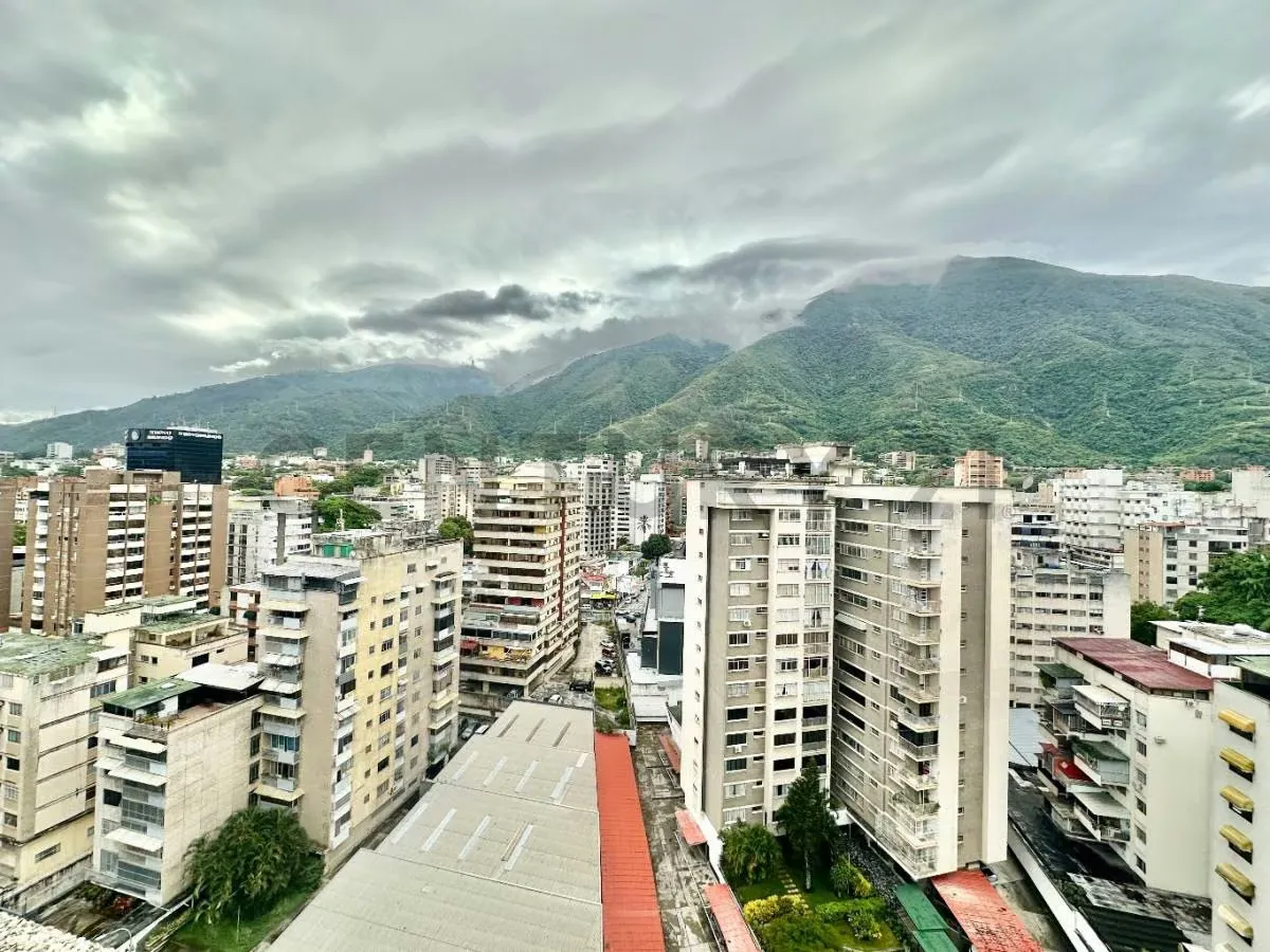 Lr - Alquiler apartamento en Los Palos Grandes - 8