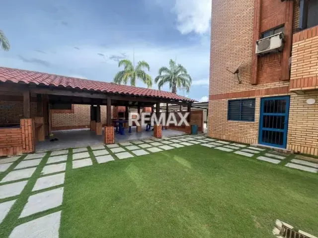 SE VENDE APARTAMENTO EN EL CONJUNTO MAR SOL Y BAHIA, CON EXCELENTE UBICACIÓN EN TUCACAS - 4