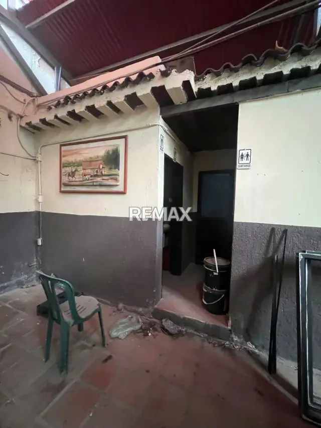 LOCAL COMERCIAL EN VENTA CALLE DEL HAMBRE MAÑONGO NAGUANAGUA EDO. CARABOBO - 11