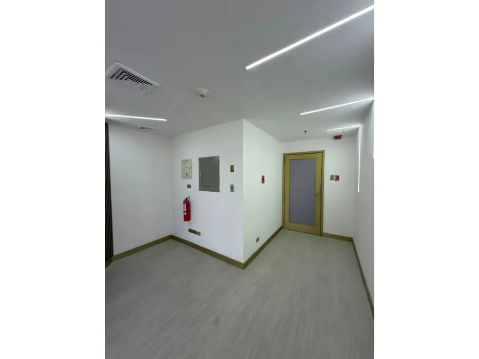 oficina en Alquiler en Las Mercedes 190 mts2 - 20