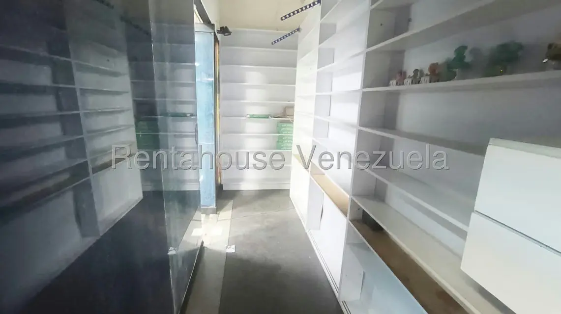 Local Comercial en Alquiler en El Rosal, Distrito Metropolitano - 5