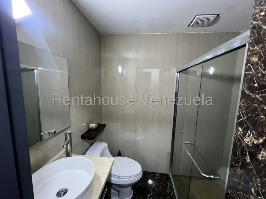 Casa (Duplex) en Venta en Villas de Alcala, Carabobo - 36