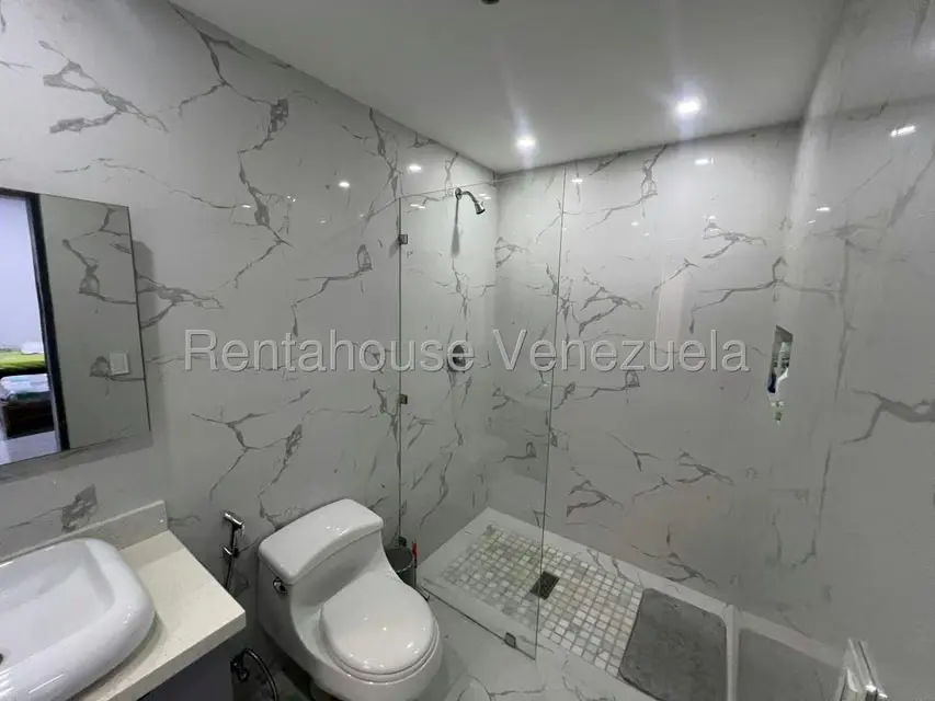 Casa (Duplex) en Venta en Villas de Alcala, Carabobo - 40