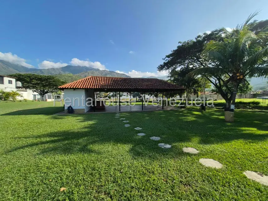 Casa (Duplex) en Venta en Villas de Alcala, Carabobo - 43