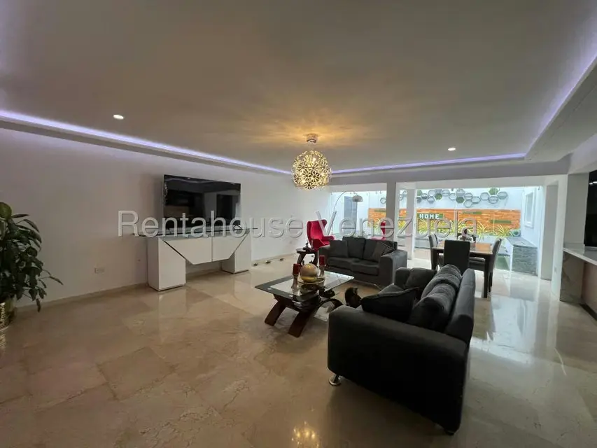 Casa (Duplex) en Venta en Villas de Alcala, Carabobo - 6