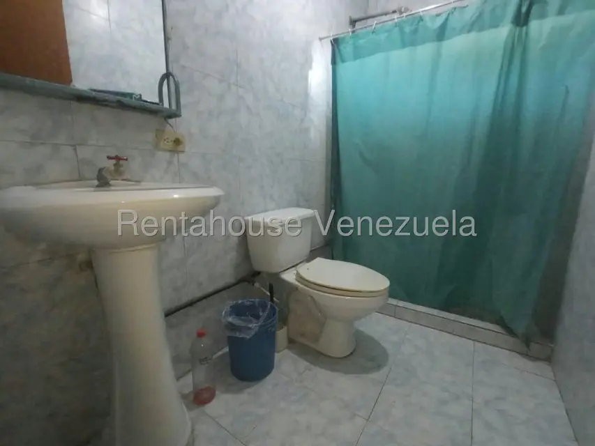 Casa (1 Nivel) en Venta en La Castellana, Carabobo - 28
