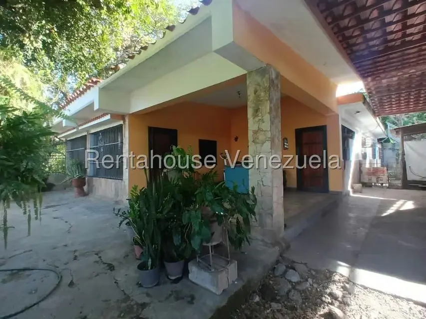 Casa (1 Nivel) en Venta en La Castellana, Carabobo - 3