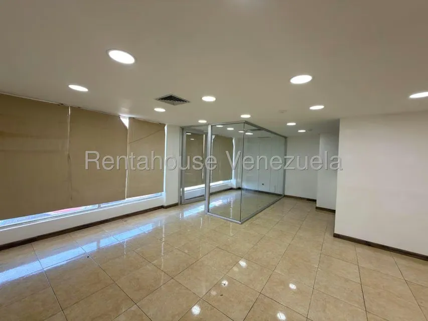 Local Comercial en Alquiler en Centro, Lara - 4