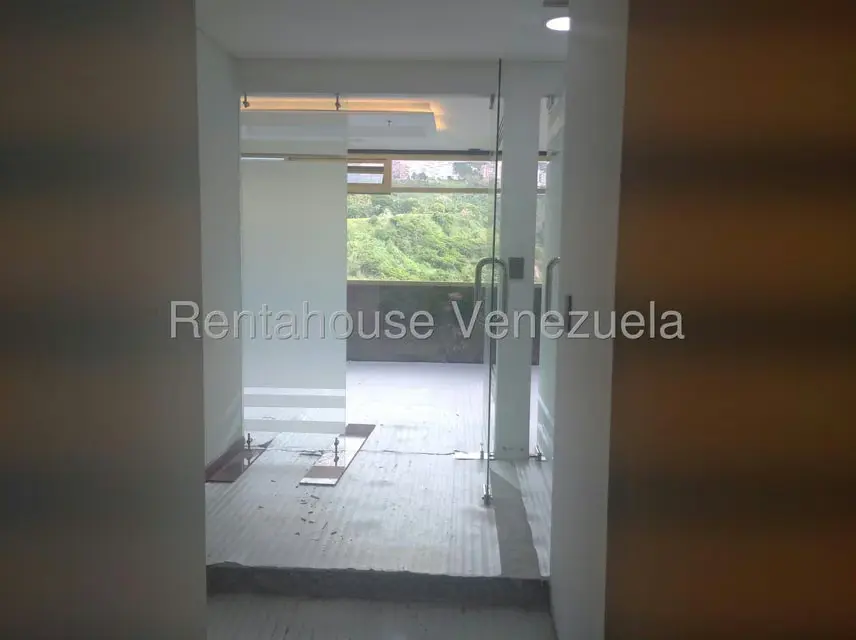 Local Comercial en Venta en Macaracuay, Distrito Metropolitano - 3