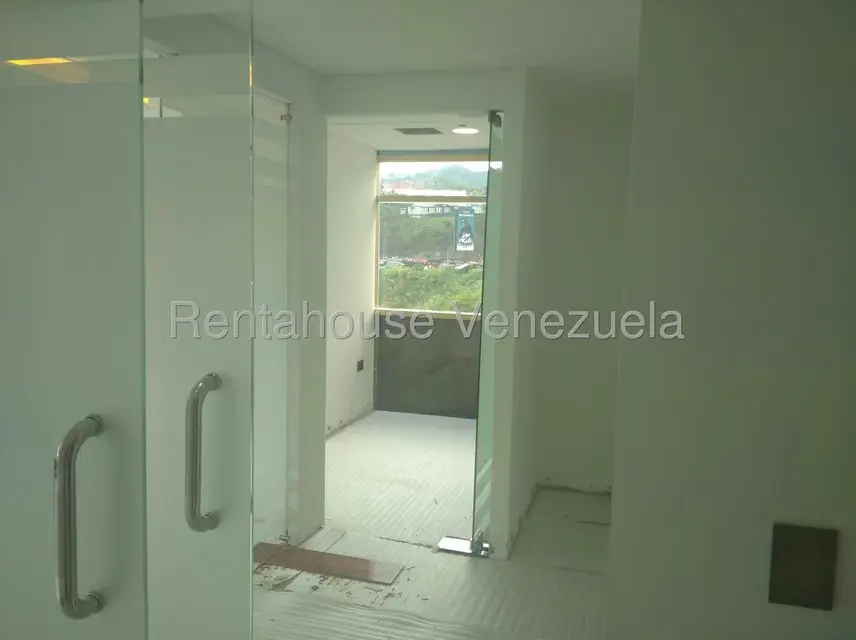 Local Comercial en Venta en Macaracuay, Distrito Metropolitano - 8