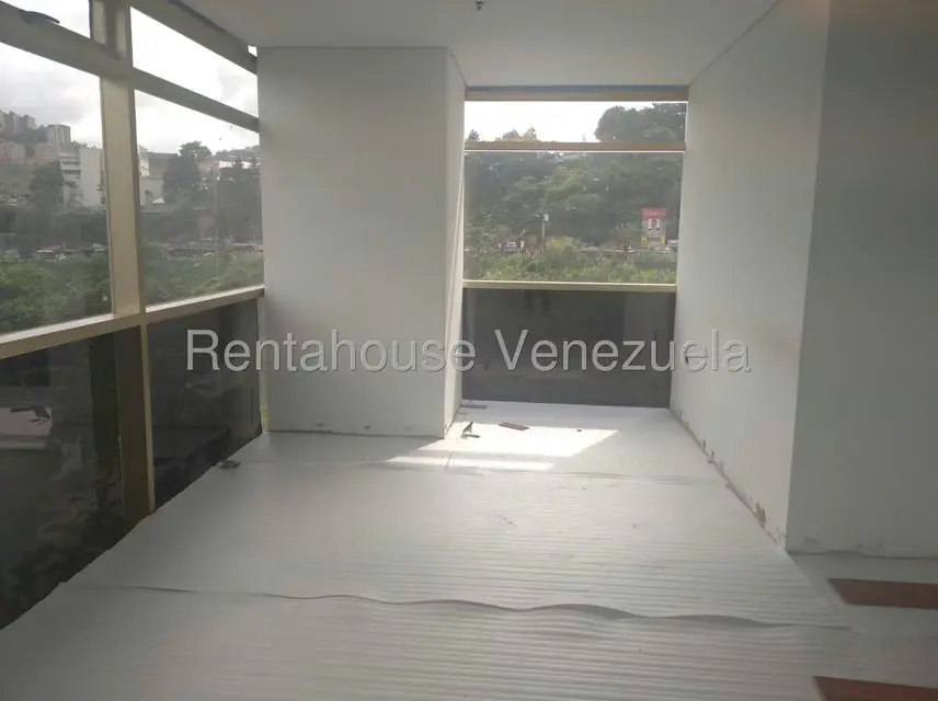 Local Comercial en Venta en Macaracuay, Distrito Metropolitano - 10