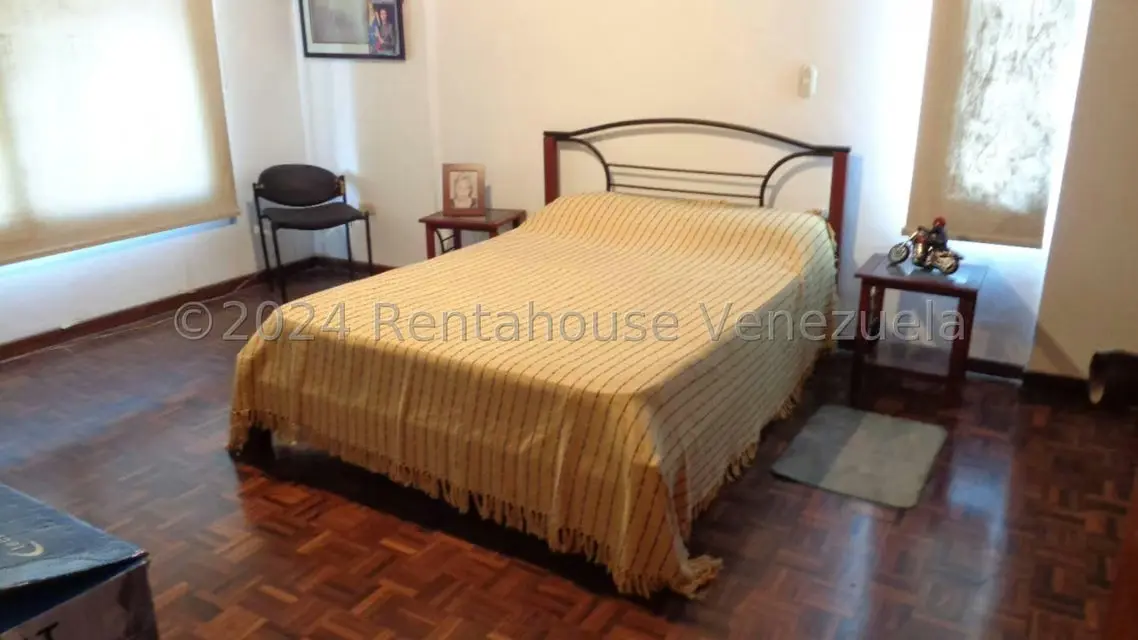 Casa (Duplex) en Venta en El Hatillo, Distrito Metropolitano - 16