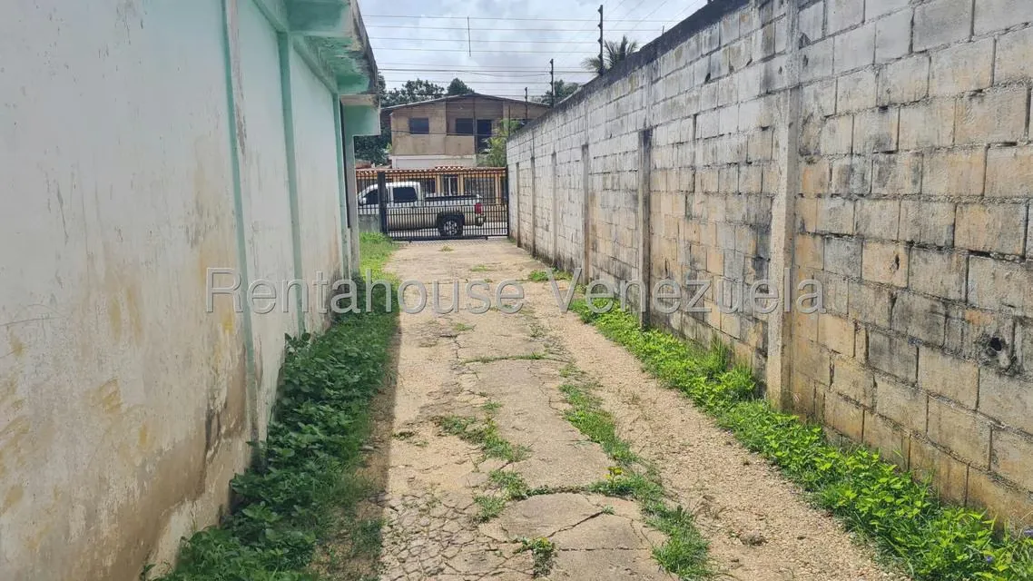 Casa (1 Nivel) en Venta en Pueblo Nuevo Sur, Anzoategui - 12