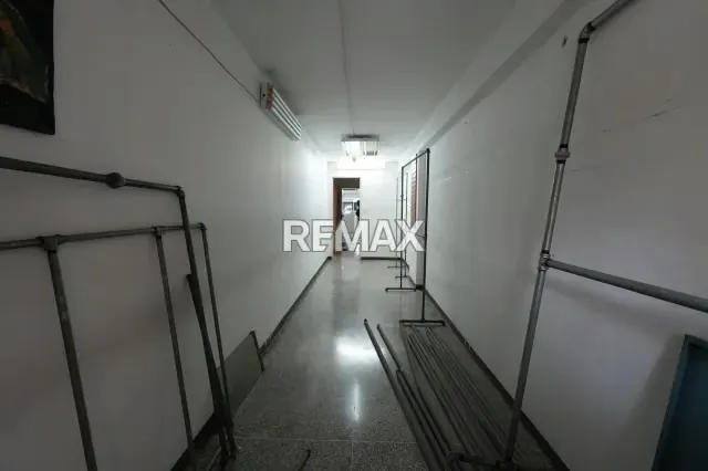Amplio Local Comercial en la Candelaria, 337M - 11
