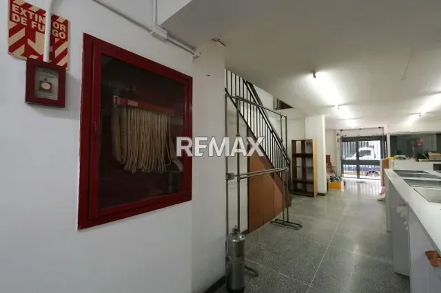 Amplio Local Comercial en la Candelaria, 337M - 7