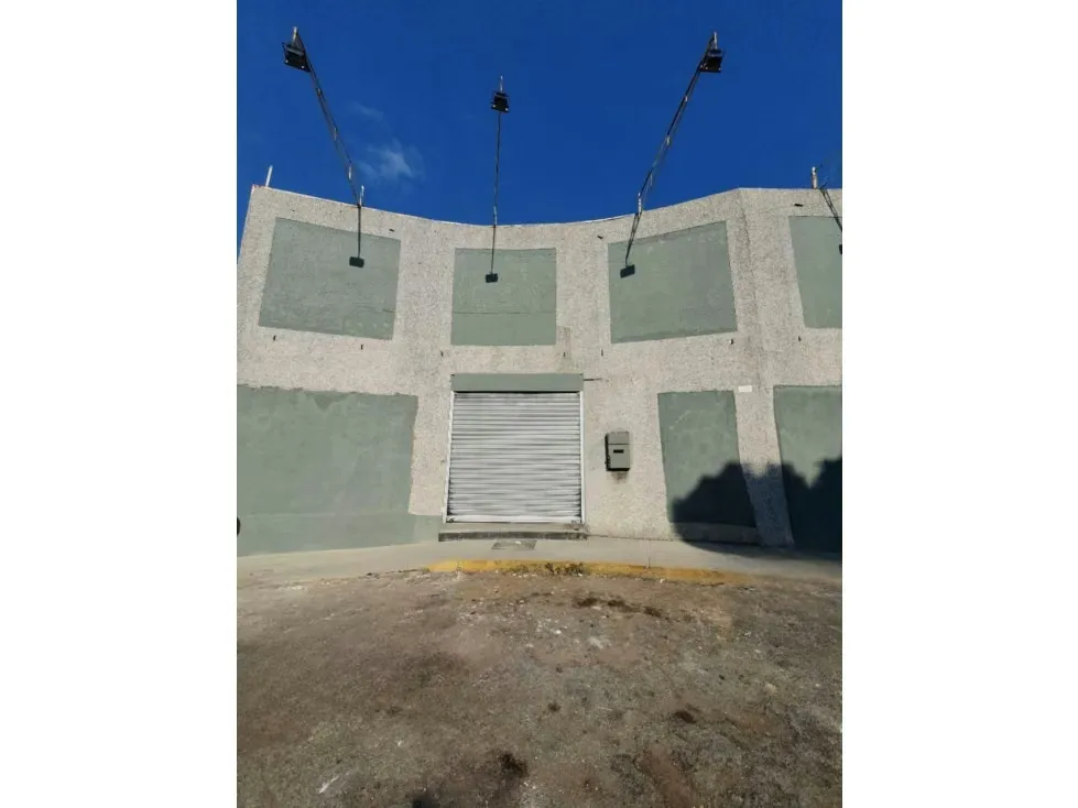 Venta de excelente Galpón en Chacao 308m2