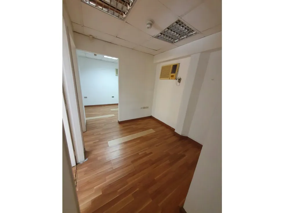 Venta de excelente Galpón en Chacao 308m2 - 11
