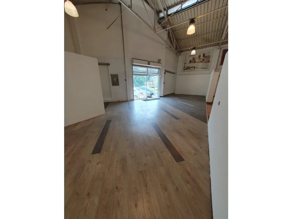 Venta de excelente Galpón en Chacao 308m2 - 5