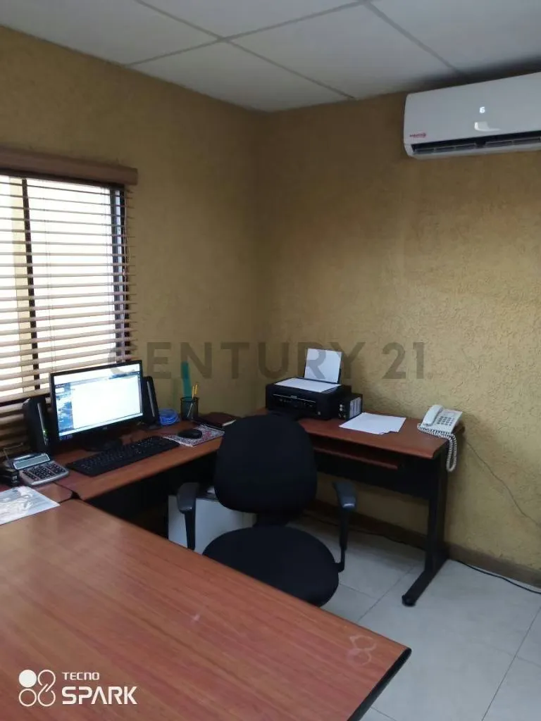 Galpón con Oficinas en sector Viento Fresco_ de la Ciudad de Anaco en Alquiler - 8