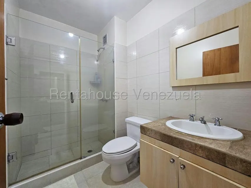Apartamento (1 Nivel) en Venta en Zona Oeste, Lara - 18