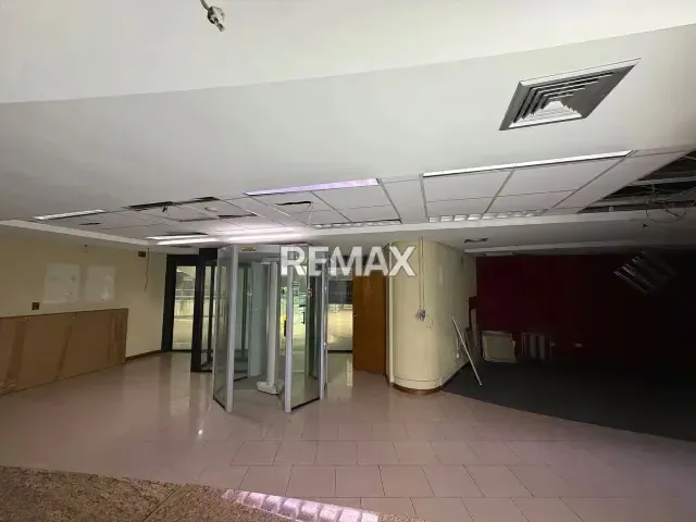 Alquiler de local Centro Comercial 256,09m2 en Terrazas de la Lagunita - 11