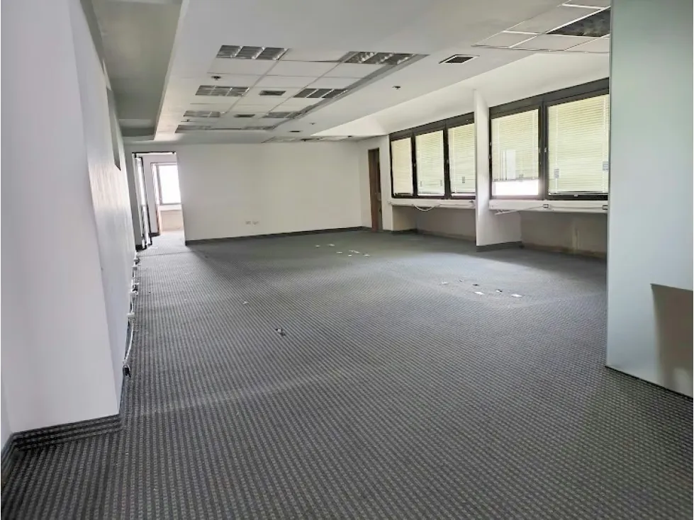 Alquilo oficina 460m2 Altamira 5813 - 19
