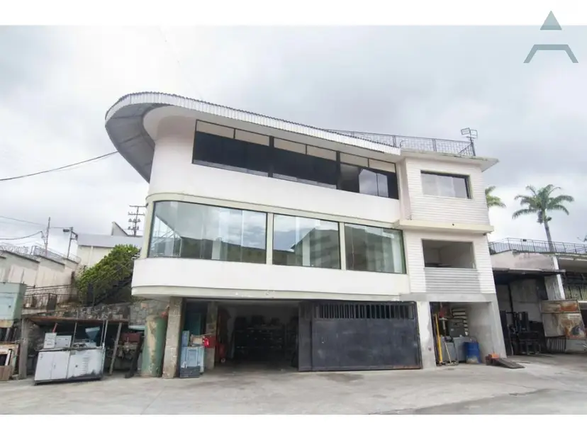 Venta de Galpón Industrial 2754m² en Carrizal San Antonio de los Altos