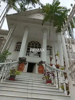 View 2