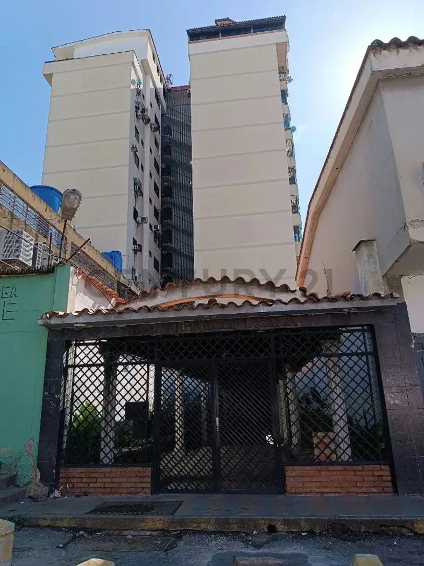PENT- HOUSE Moderno de 260,44 m2 en el Centro de la Ciudad