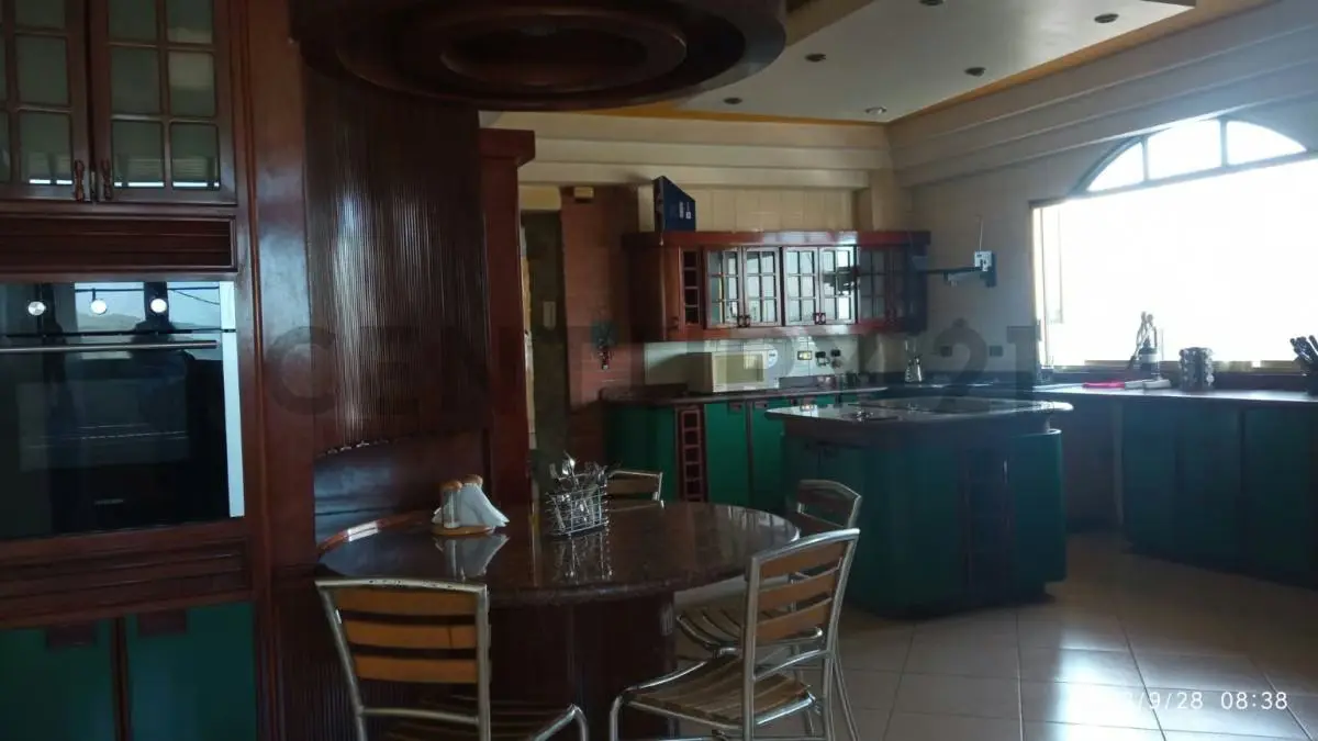 PENT- HOUSE Moderno de 260,44 m2 en el Centro de la Ciudad - 17