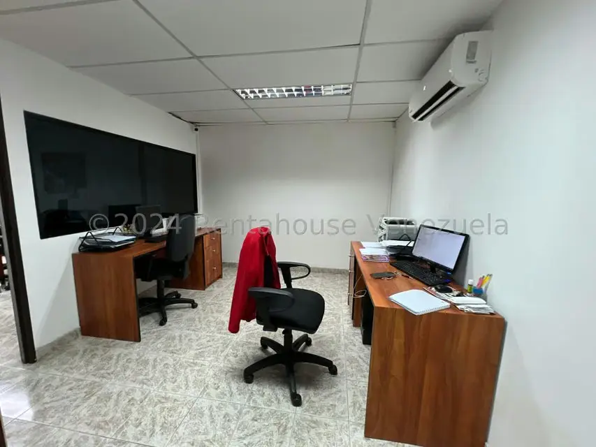 Industrial en Venta en Catia, Distrito Metropolitano - 2