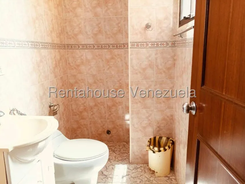 Apartamento (1 Nivel) en Venta en Parroquia Juan de Villegas, Lara - 17