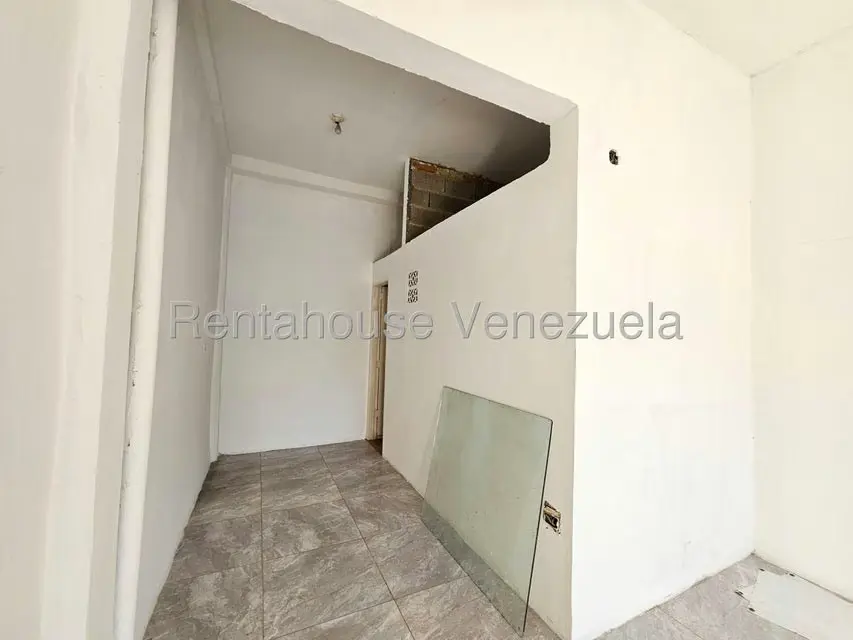 Edificio en Venta en Centro, Lara - 23