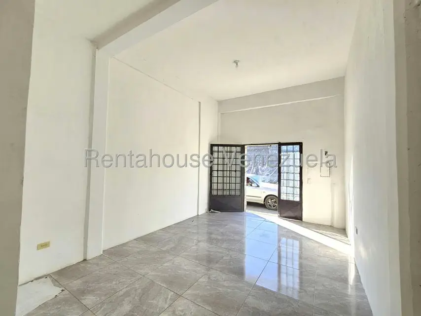 Edificio en Venta en Centro, Lara - 26