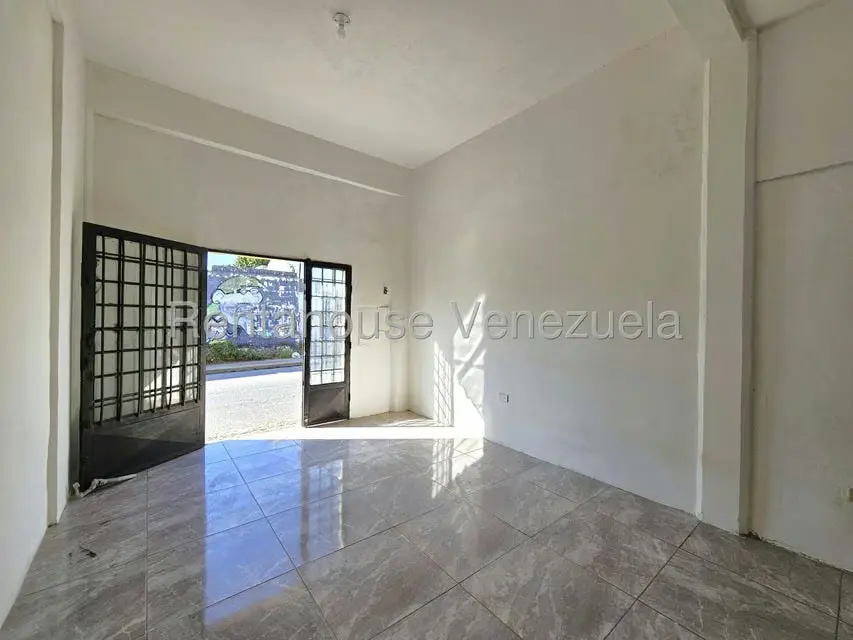 Edificio en Venta en Centro, Lara - 27