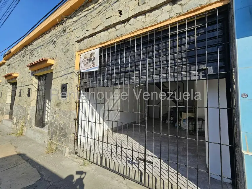 Edificio en Venta en Centro, Lara - 3