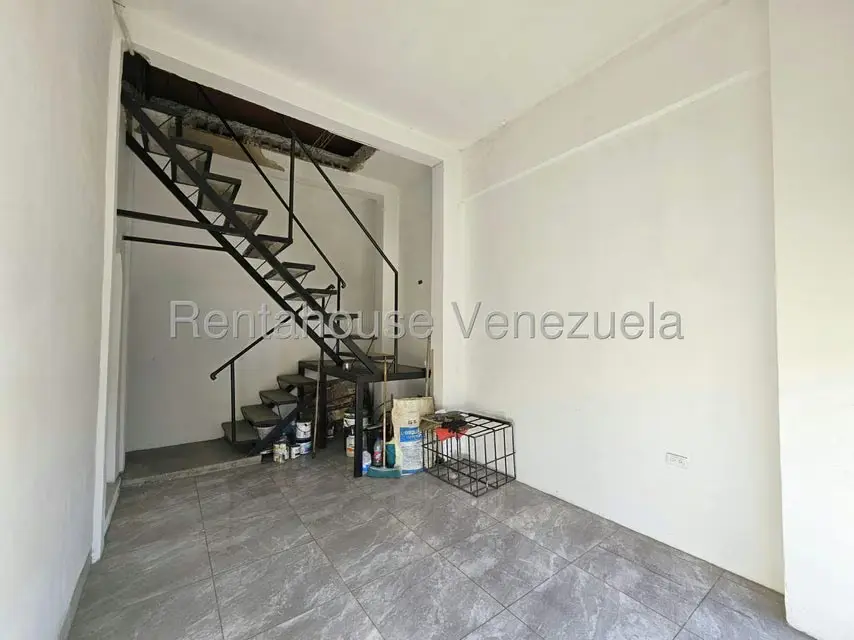 Edificio en Venta en Centro, Lara - 5