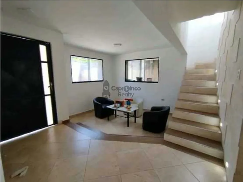 Casa en Venta y en Alquiler en Colinas de Guataparo - 3