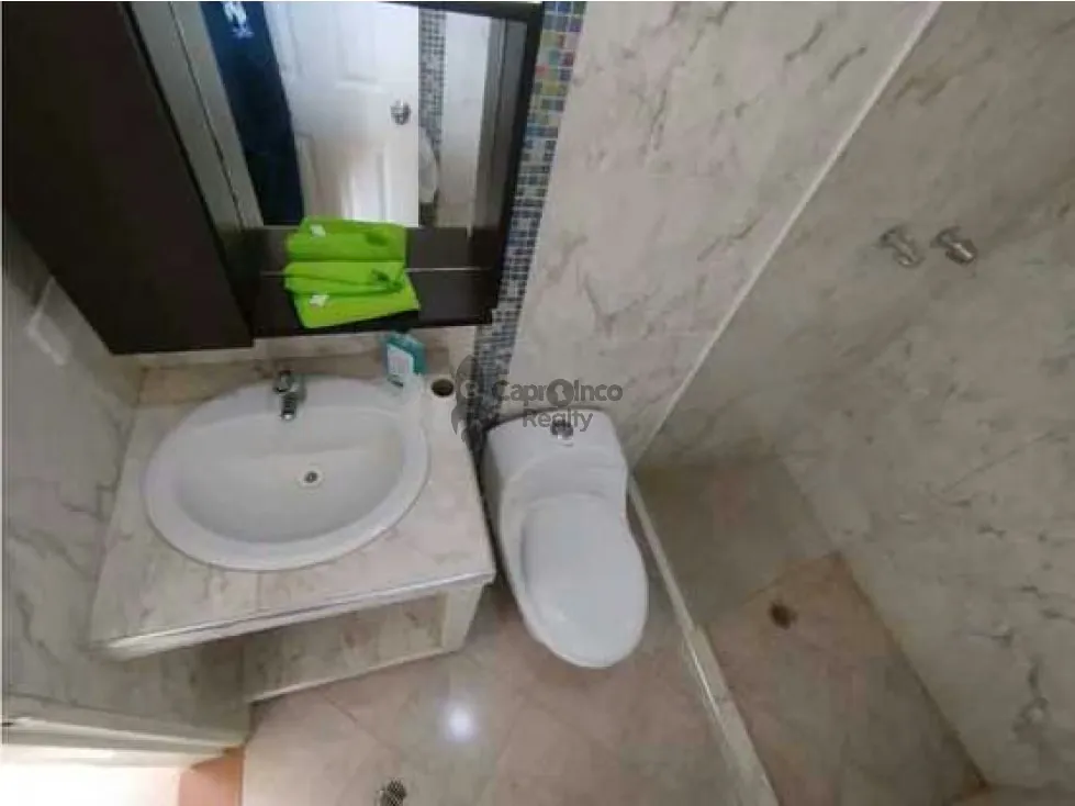Casa en Venta y en Alquiler en Colinas de Guataparo - 25
