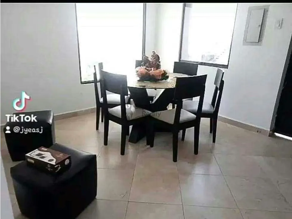 Casa en Venta y en Alquiler en Colinas de Guataparo - 5