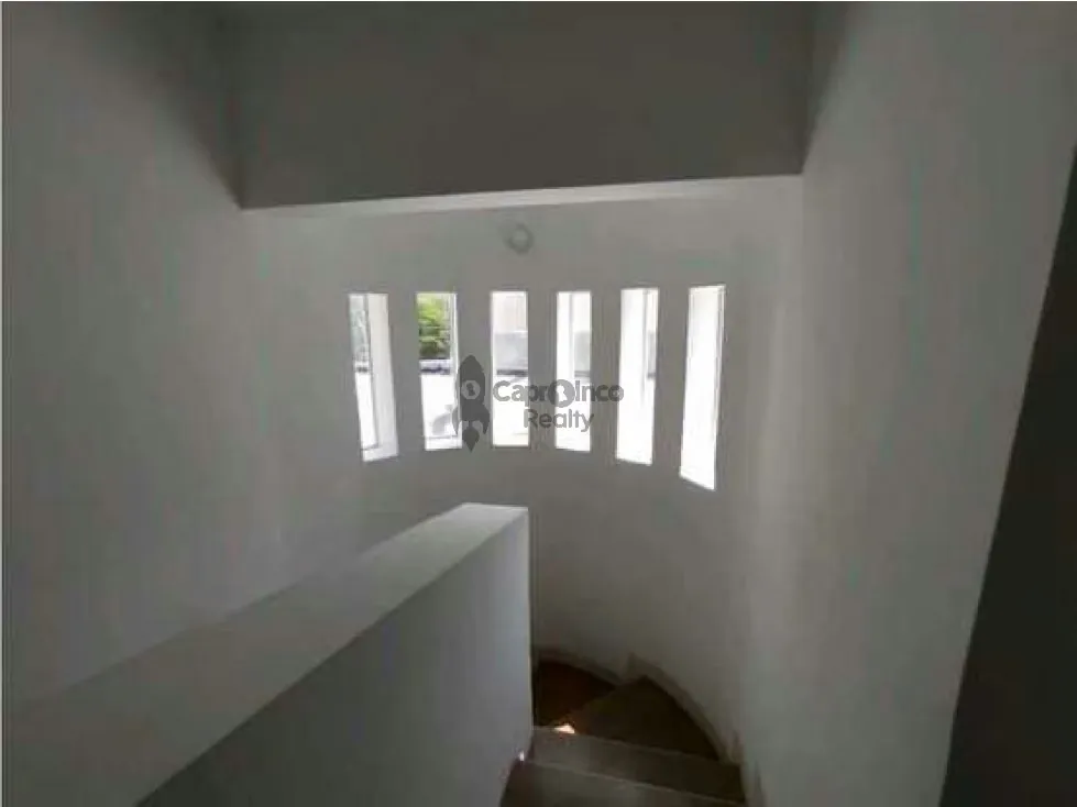 Casa en Venta y en Alquiler en Colinas de Guataparo - 9