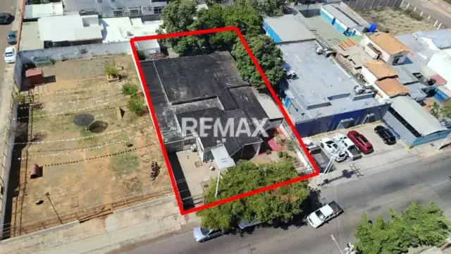 Casa Comercial en Venta Sector Paraiso
